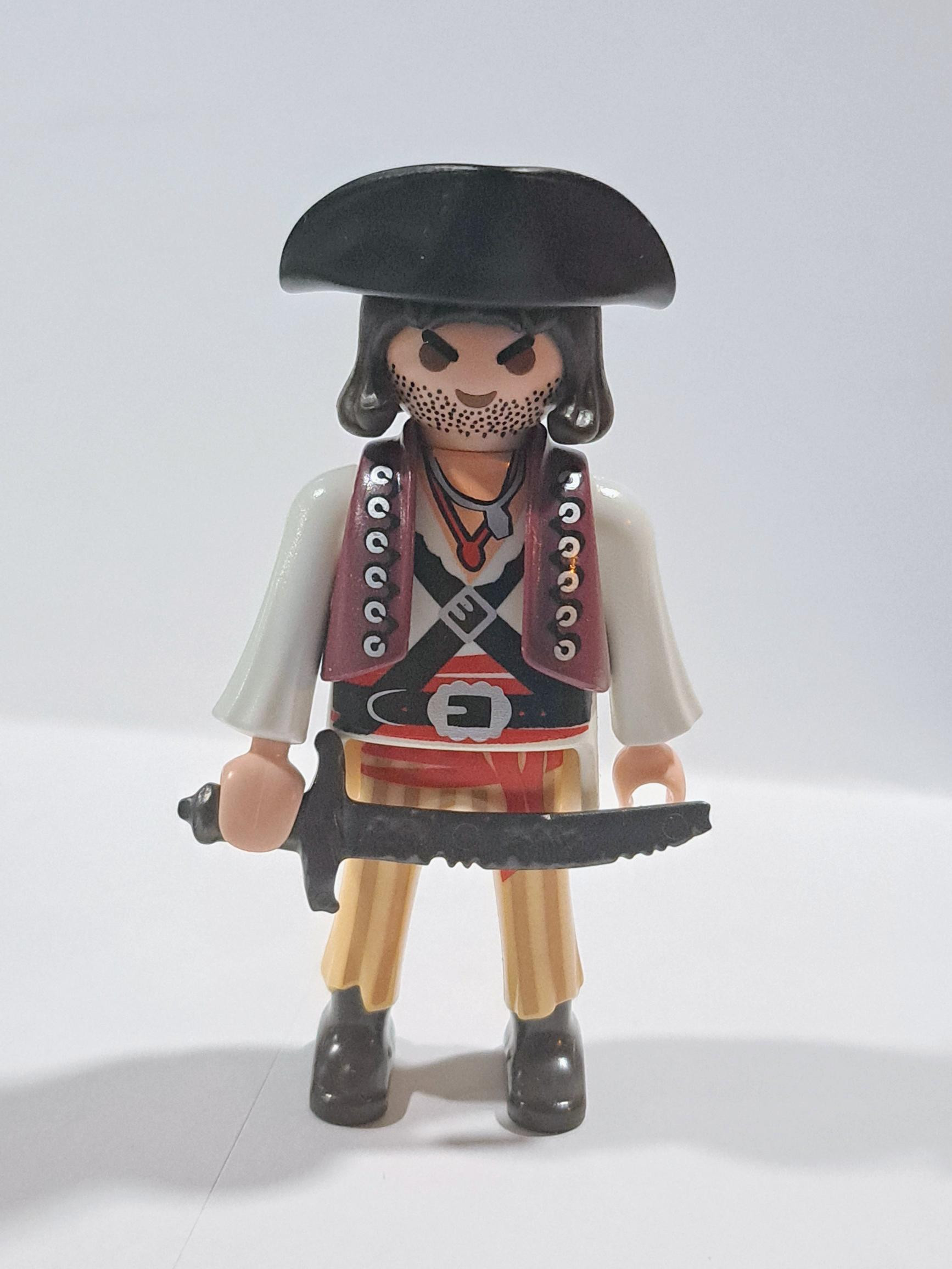 PLAYMOBIL PIRATA ARMADO 7 - 20/9/15