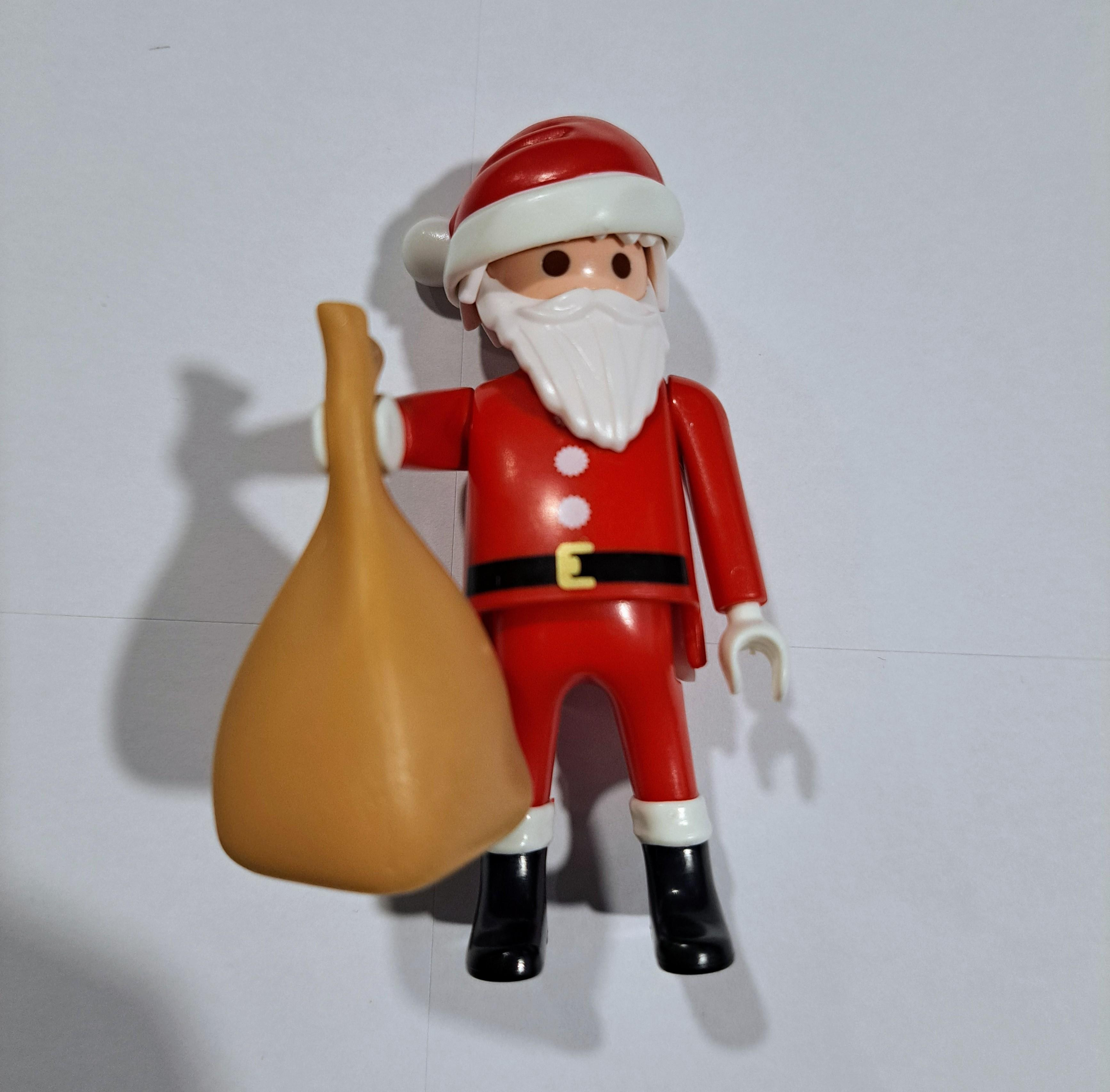 PLAYMOBIL PAPA NOEL CON SACO - 16/11/18
