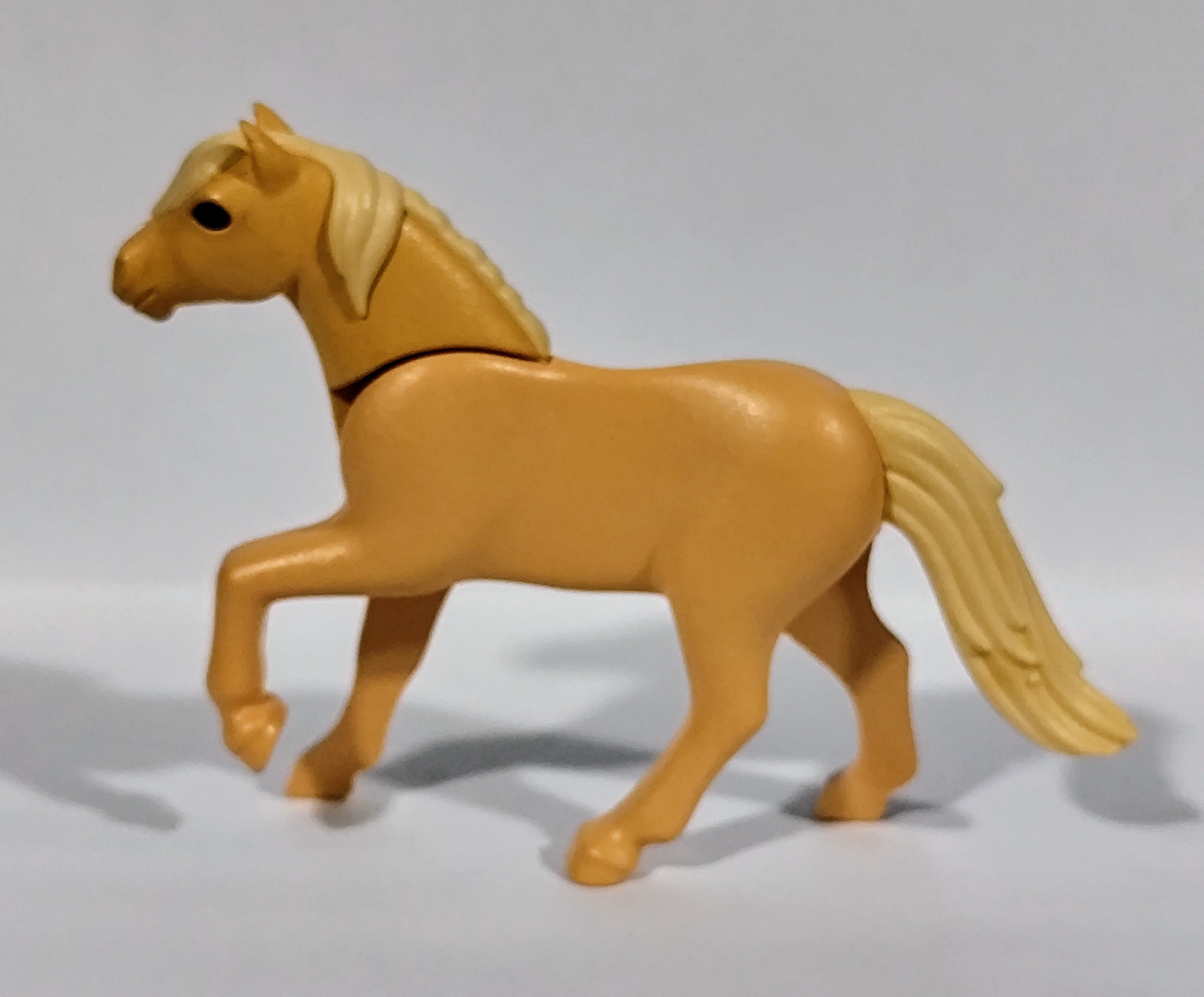 PLAYMOBIL PRECIOSO PONY NARANJA - 2/7/24