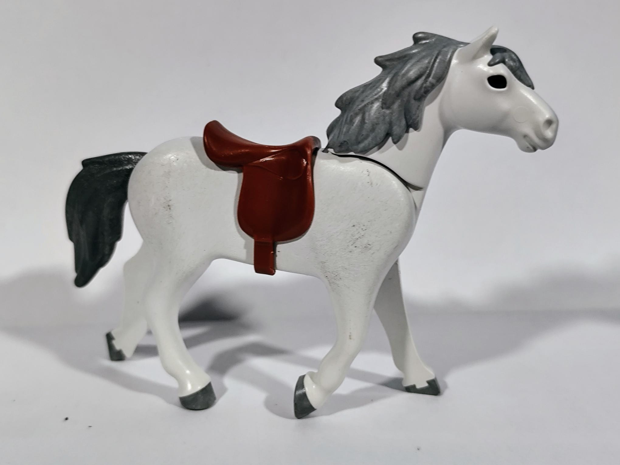 PLAYMOBIL CABALLO GRIS CON SILLA - 20/9/15