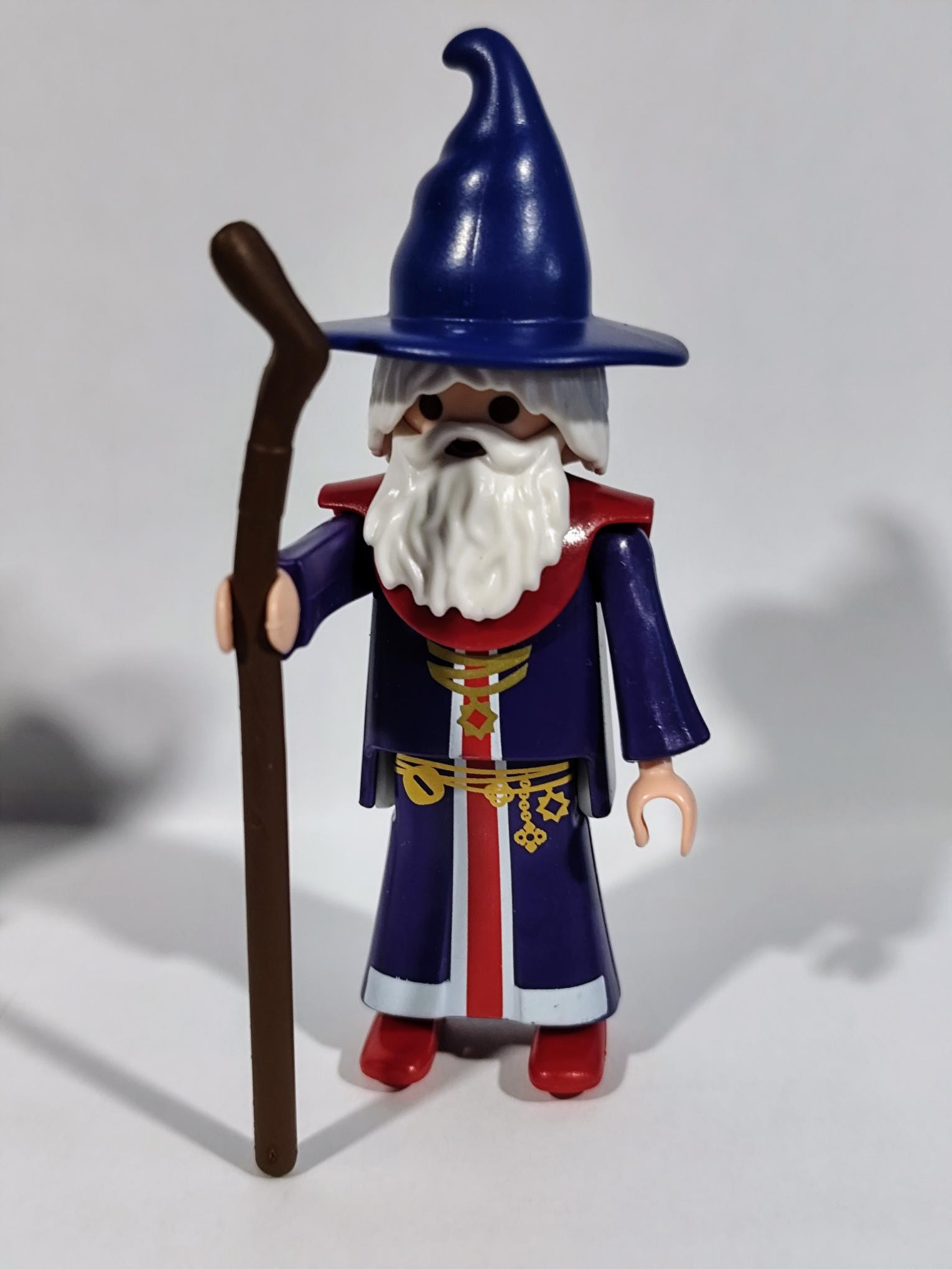 PLAYMOBIL MAGO CON BASTON - 10/4/21