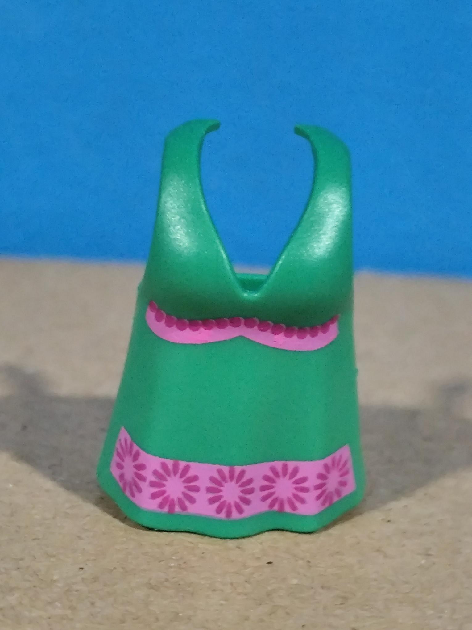 PLAYMOBIL VESTIDO VERDE - 28/9/21