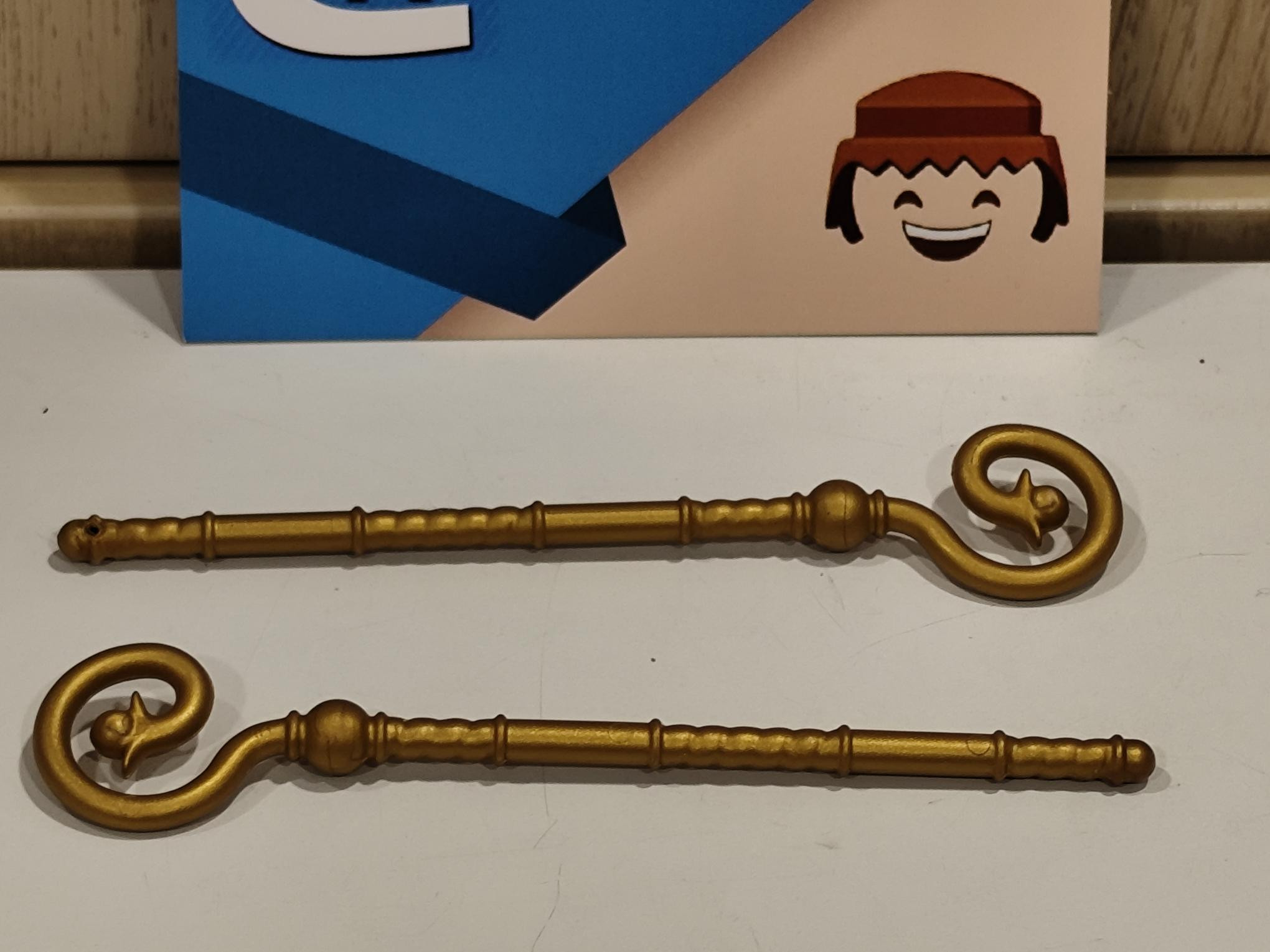PLAYMOBIL 2X BASTONES SACERDOTE - 29/1/25