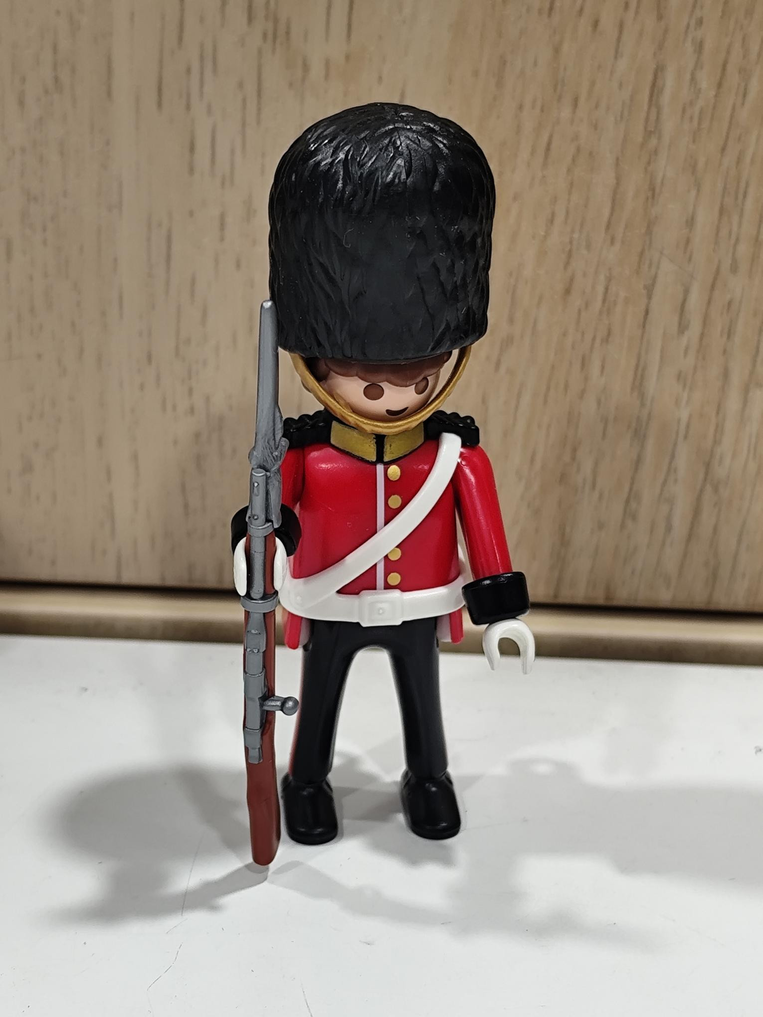 PLAYMOBIL ROYALD GUARD INGLES - 10/11/18