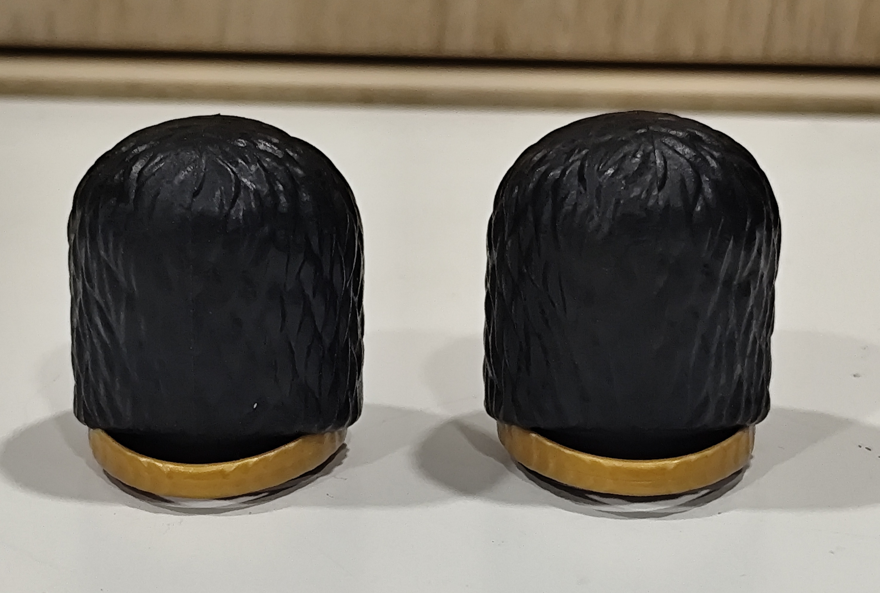 PLAYMOBIL 2X GORRO ROYALD GUARD , PIEL OSO - 10/11/18