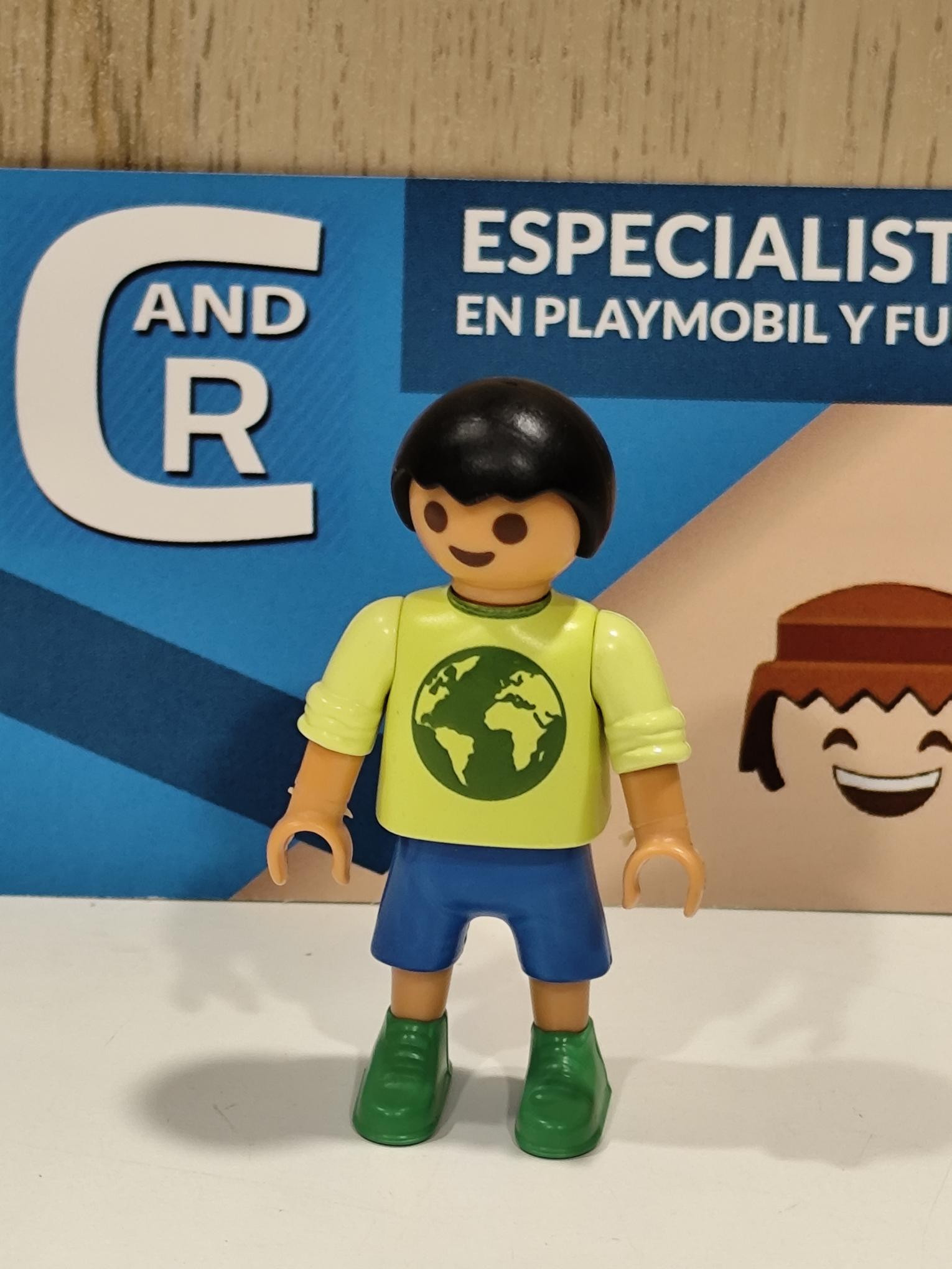 PLAYMOBIL NIÑO CON PLANETA EN CAMISETA - 10/11/18