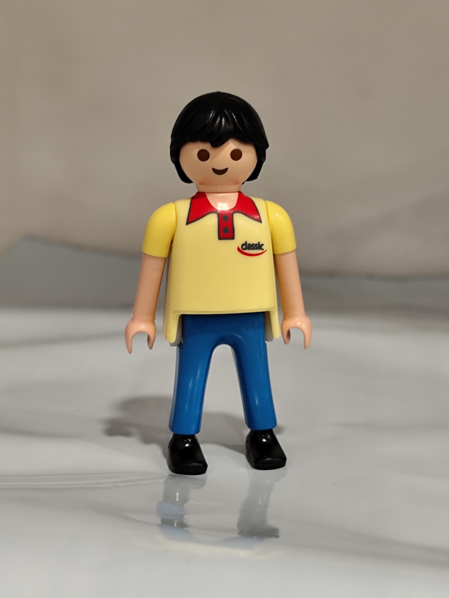 PLAYMOBIL CHICO JOVEN CAMISETA AMARILLA - 13/8/15
