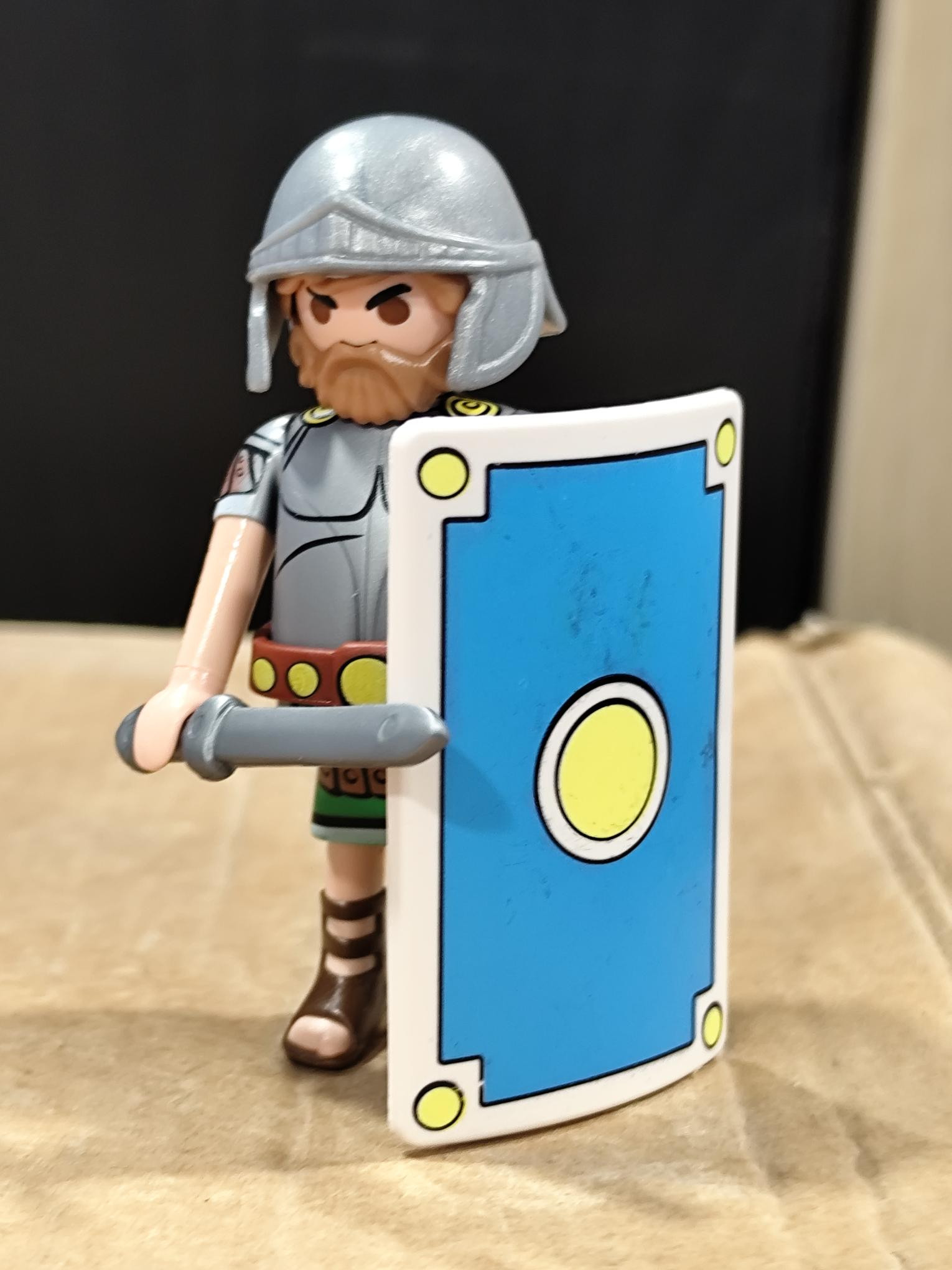 PLAYMOBIL SOLDADO ROMANO ASTERIX PELO Y BARBA MARRON - 28/9/23