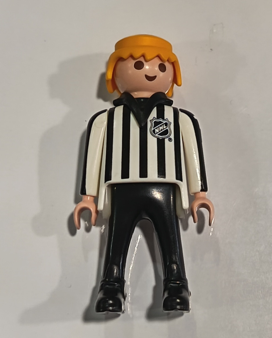 PLAYMOBIL FIGURA ARBITRO NHL - 18/5/25
