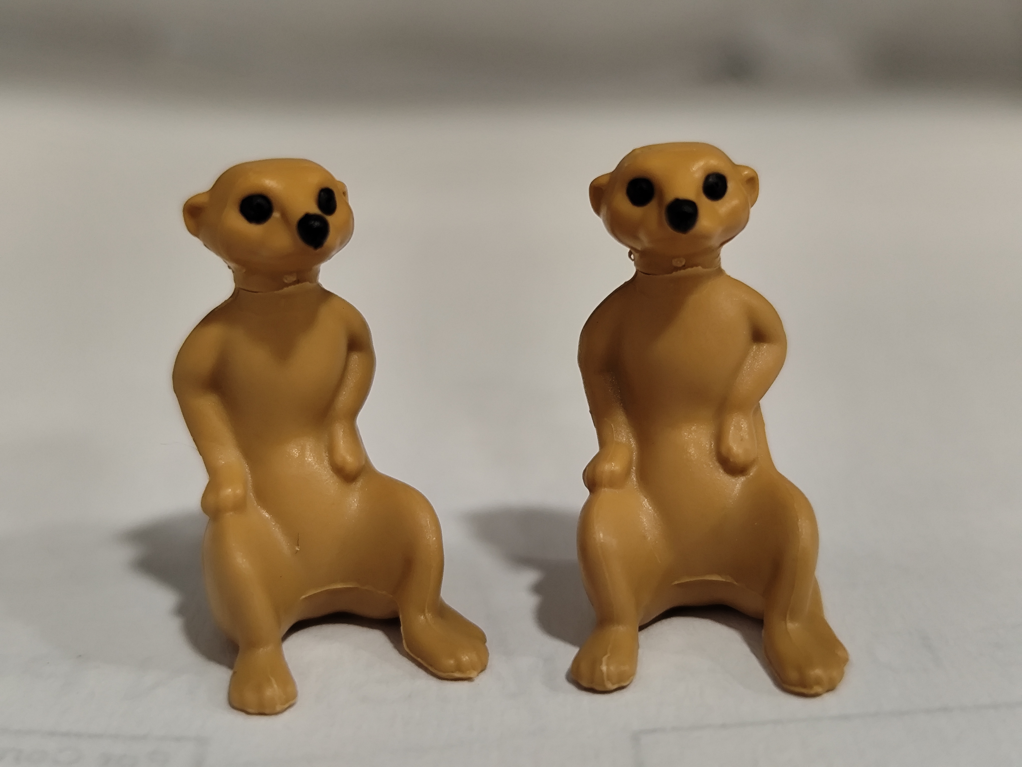 PLAYMOBIL 2X SURICATA SENTADO - 18/6/25