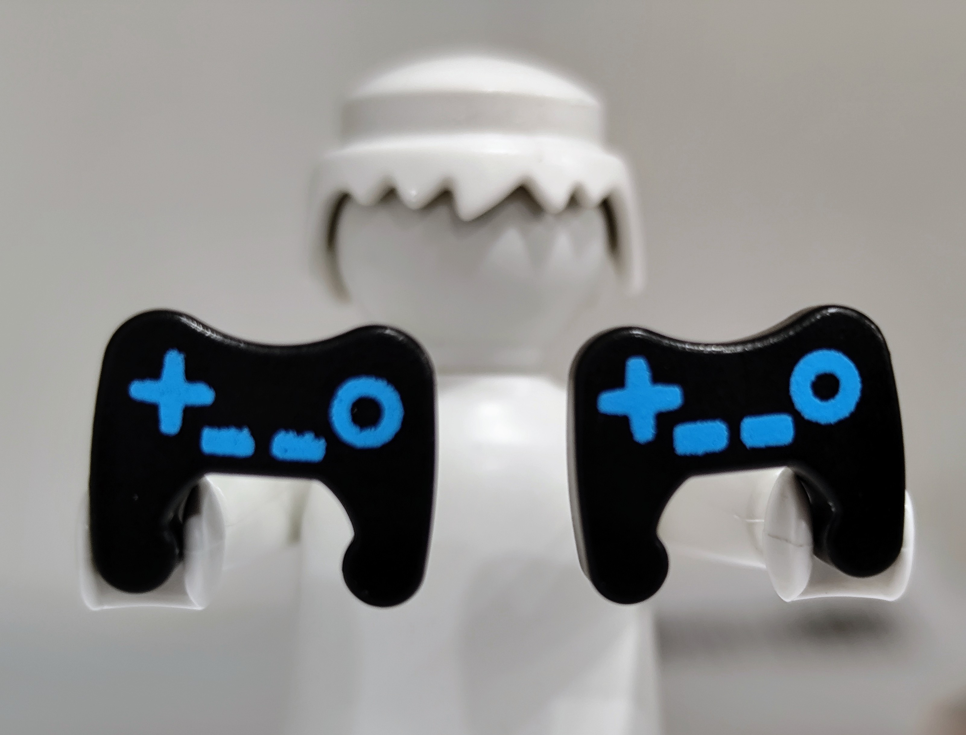 PLAYMOBIL 2X MANDO VIDEOJUEGO- 18/6/25