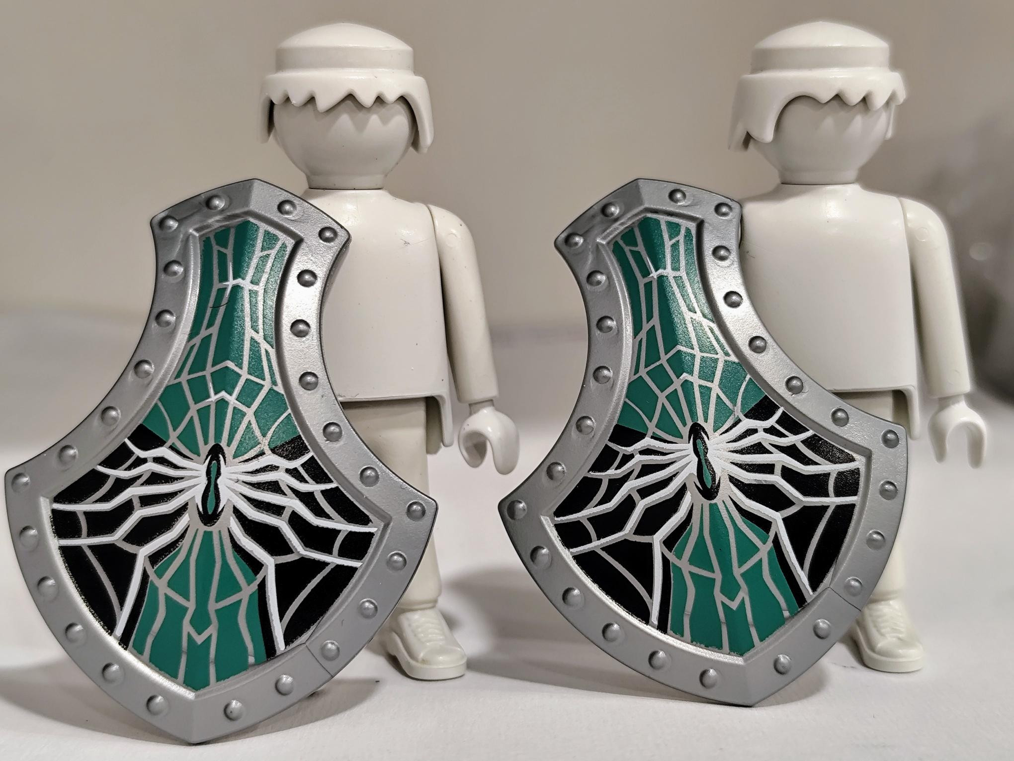PLAYMOBIL 2X ESCUDO GRANDE MEDIEVAL - 28/9/23