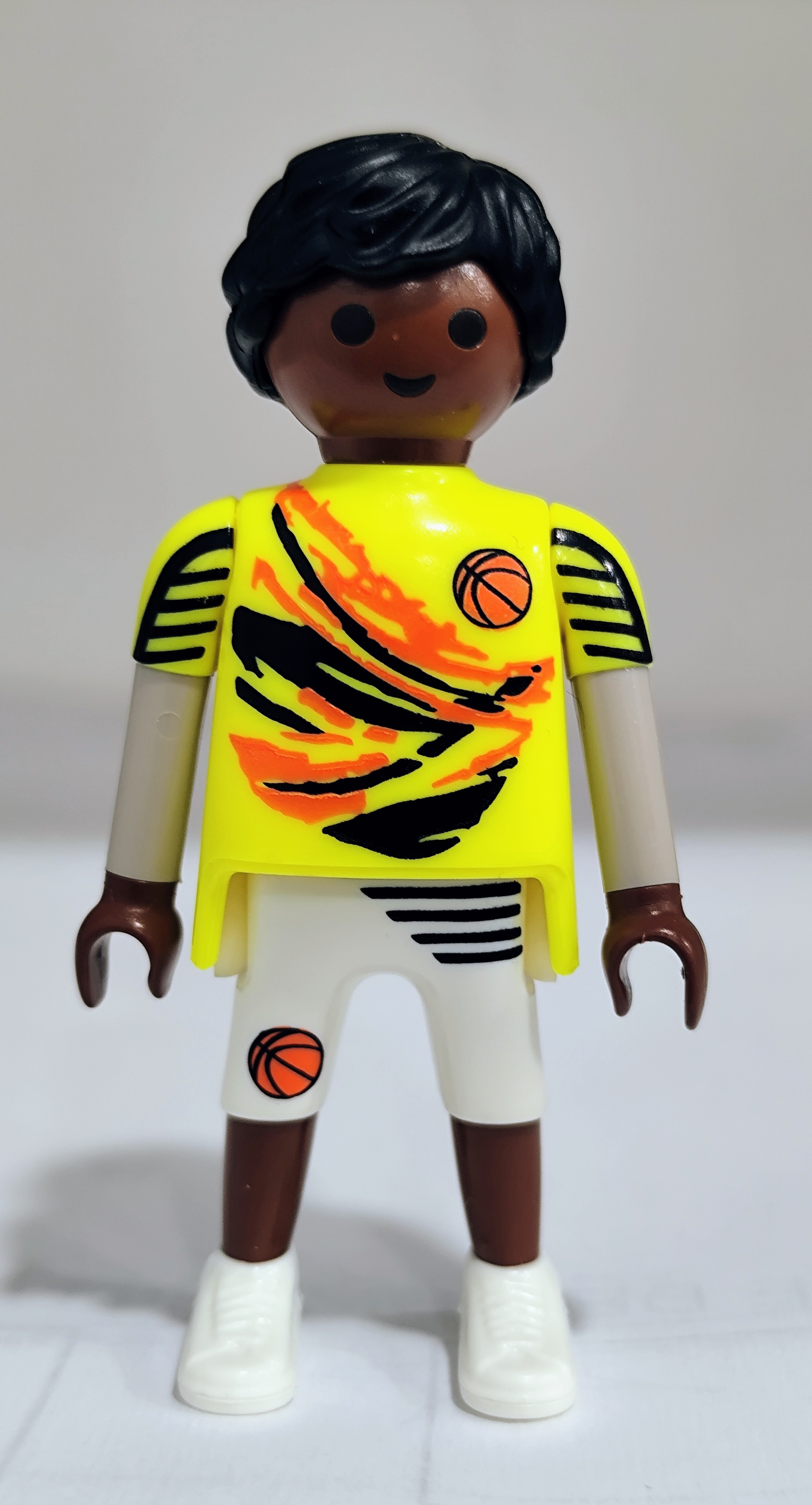 PLAYMOBIL FIGURA PROFESOR GIMNASIA NEGRO - 22/6/25