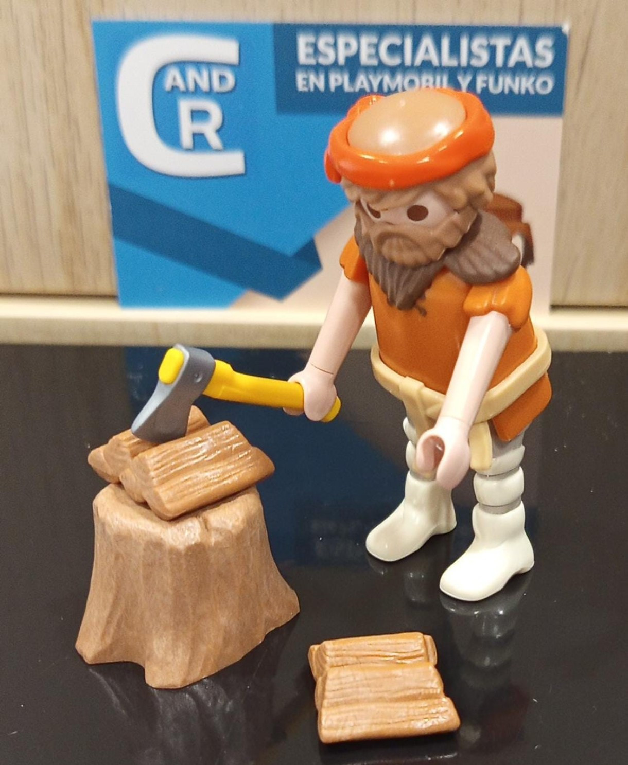 PLAYMOBIL ALDEANO , LEÑADOR CON MADERAS , BELEN - 27/6/25