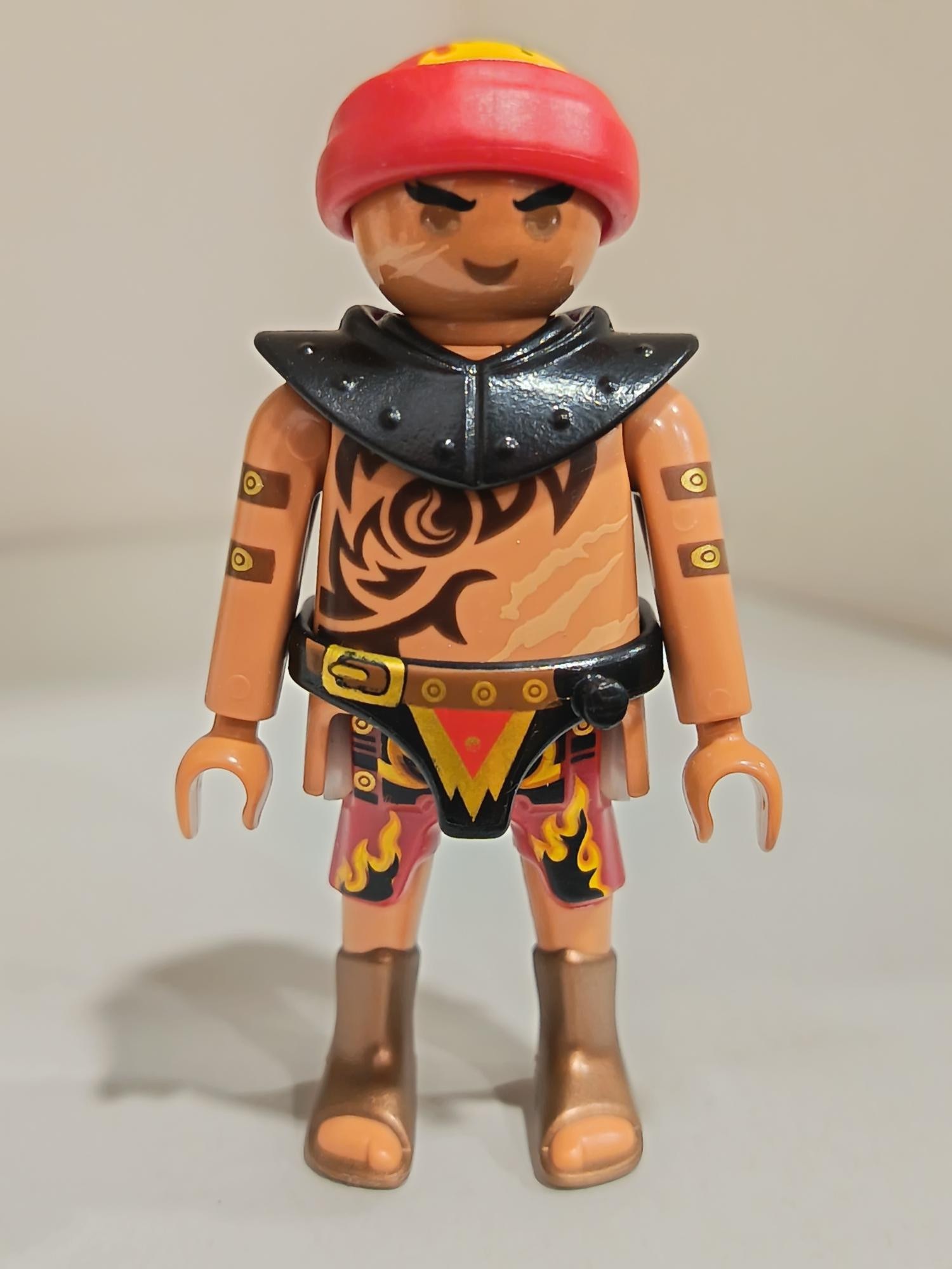 PLAYMOBIL GUERRERO NOVELMORE CON PAÑUELO EN LA CABEZA - 24/8/25