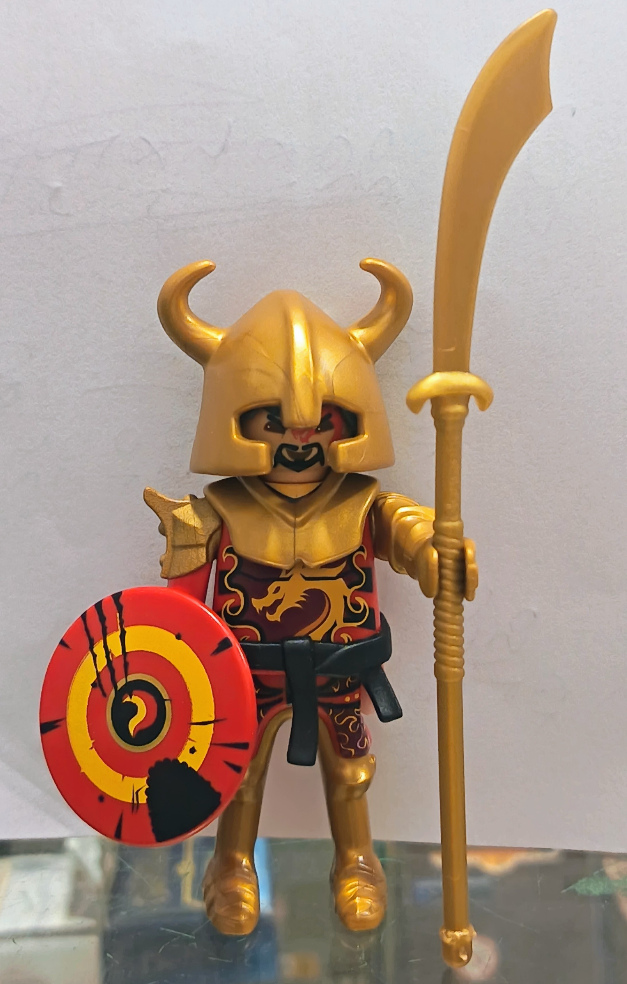 playmobil-guerrero-samurai-con-lanza-y-escudo-28825