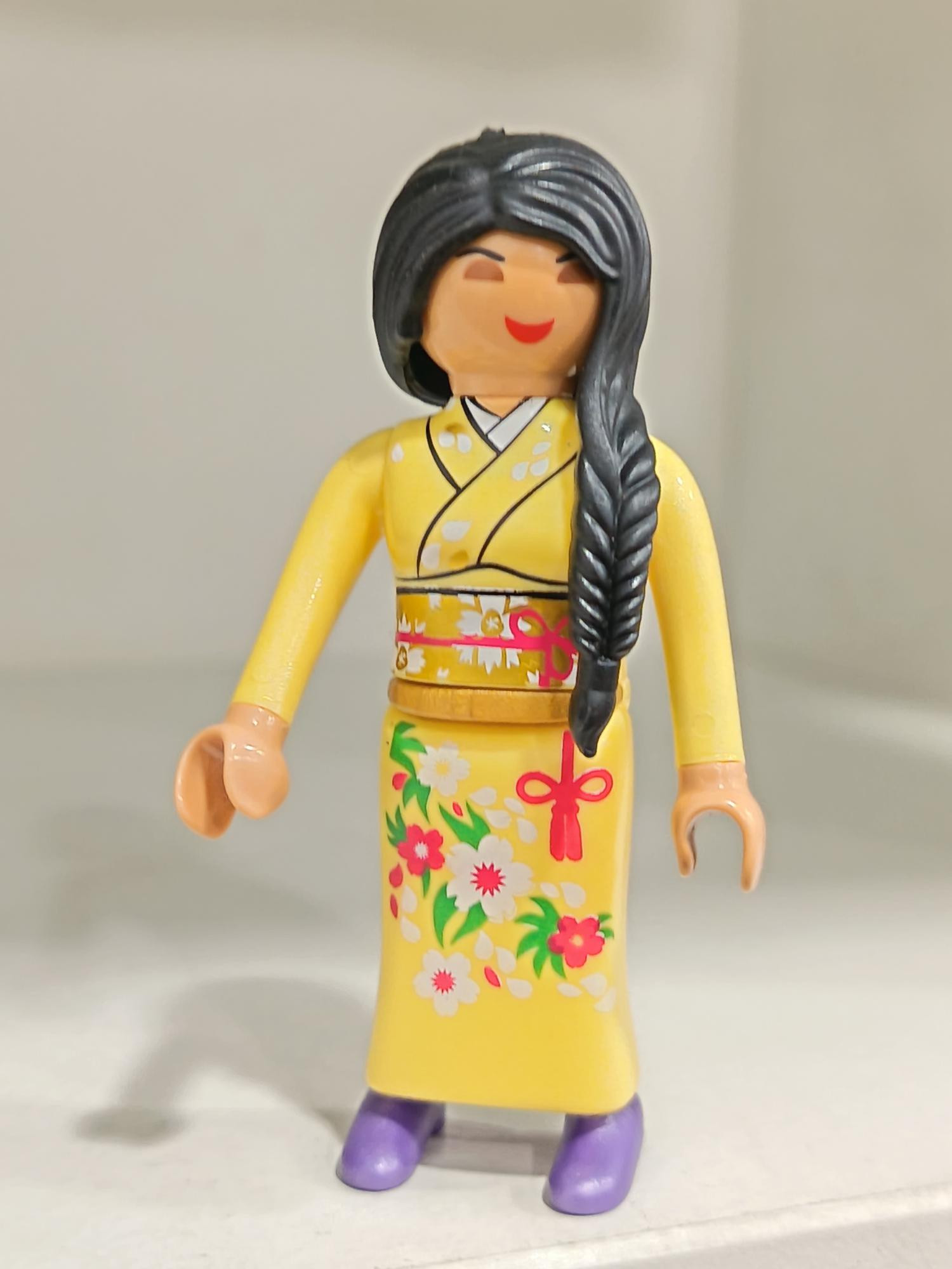 PLAYMOBIL FIGURA JAPONESA CON KIMONO , ASIATICA, CHINA - 5/9/25