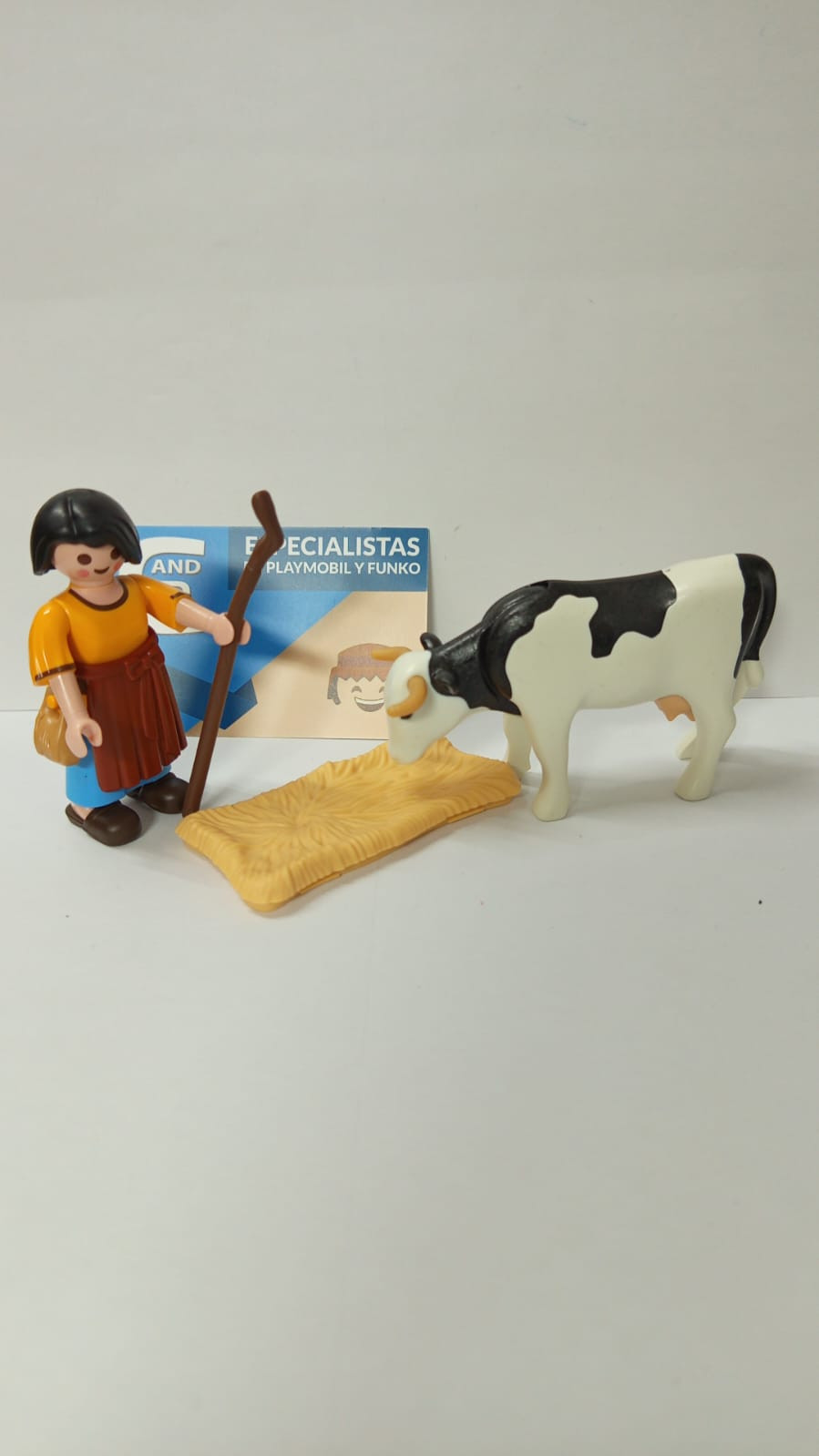PLAYMOBIL ALDEANA CON VACA 1 , PASTORA , BELEN 10/7/25