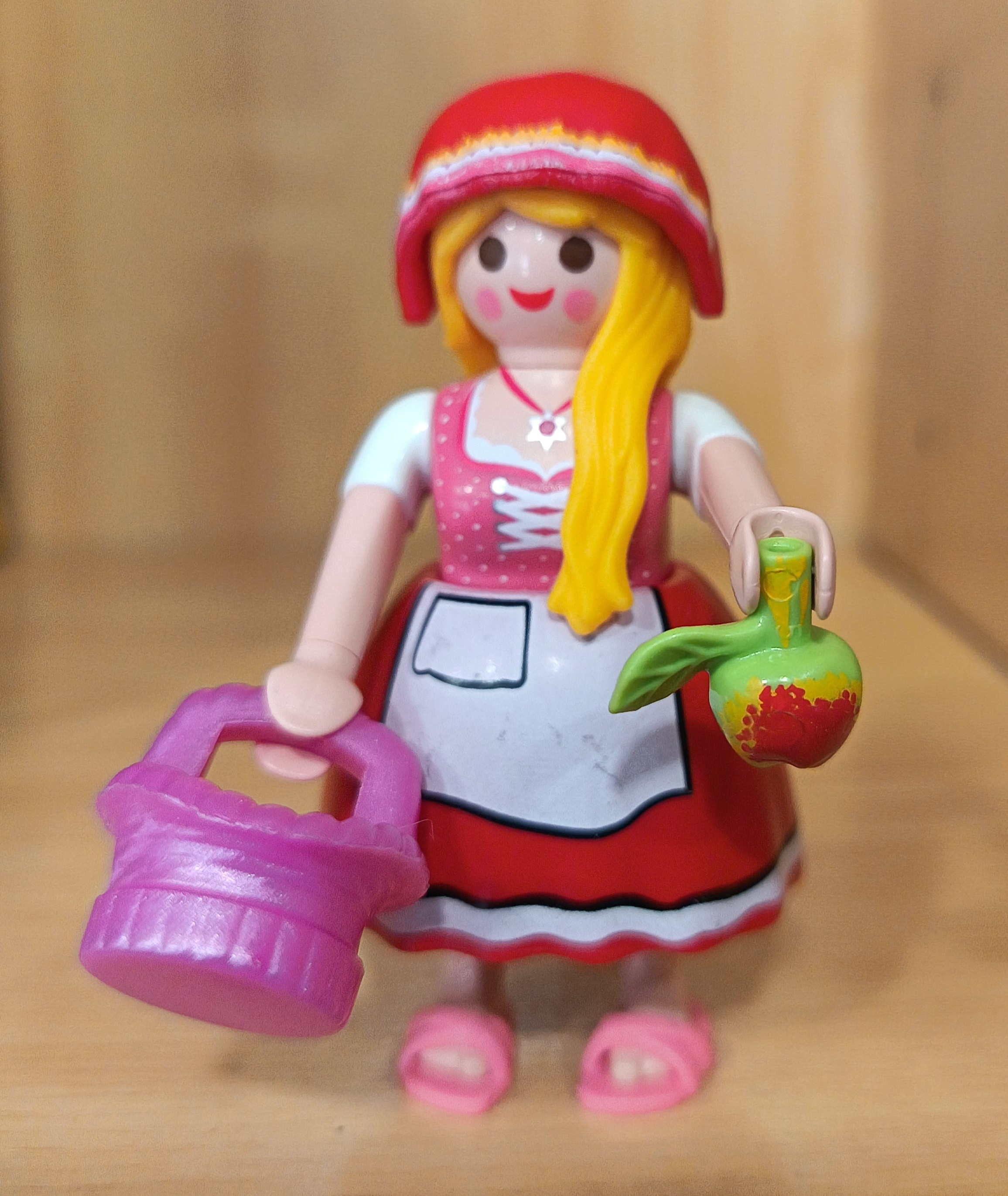 PLAYMOBIL FIGURA CAPERUCITA , ALDEANA - 18/11/25
