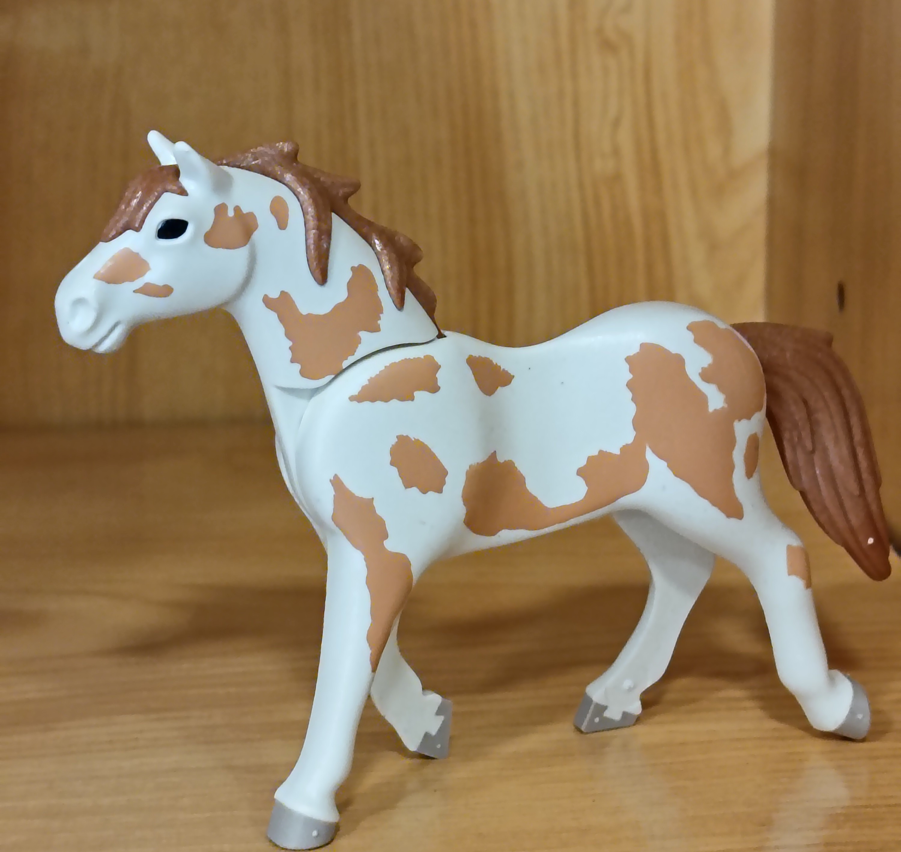 PLAYMOBIL CABALLO OESTE DOS COLORES - 18/11/25