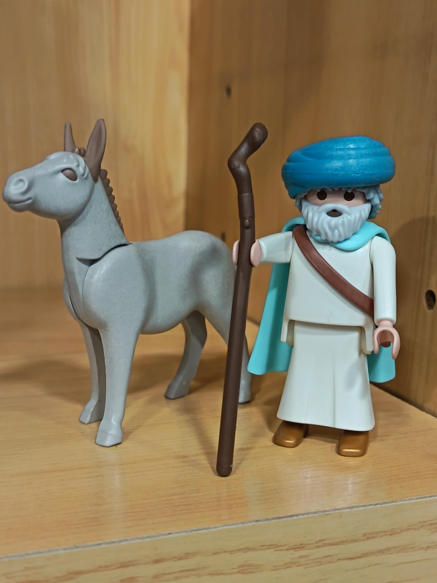 PLAYMOBIL ALDEANO PERSA CON BURRO 2- 20/11/25