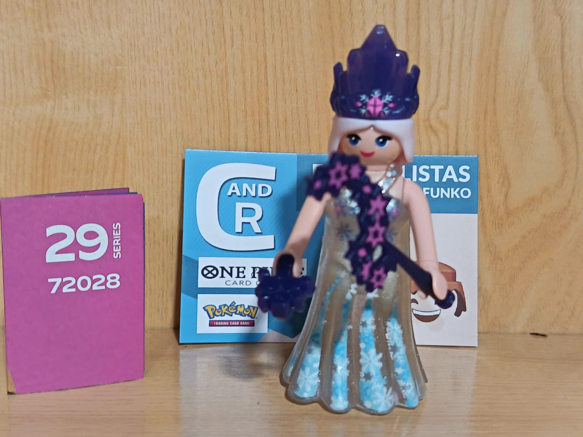 PLAYMOBIL SERIE 29 - REINA DEL HIELO