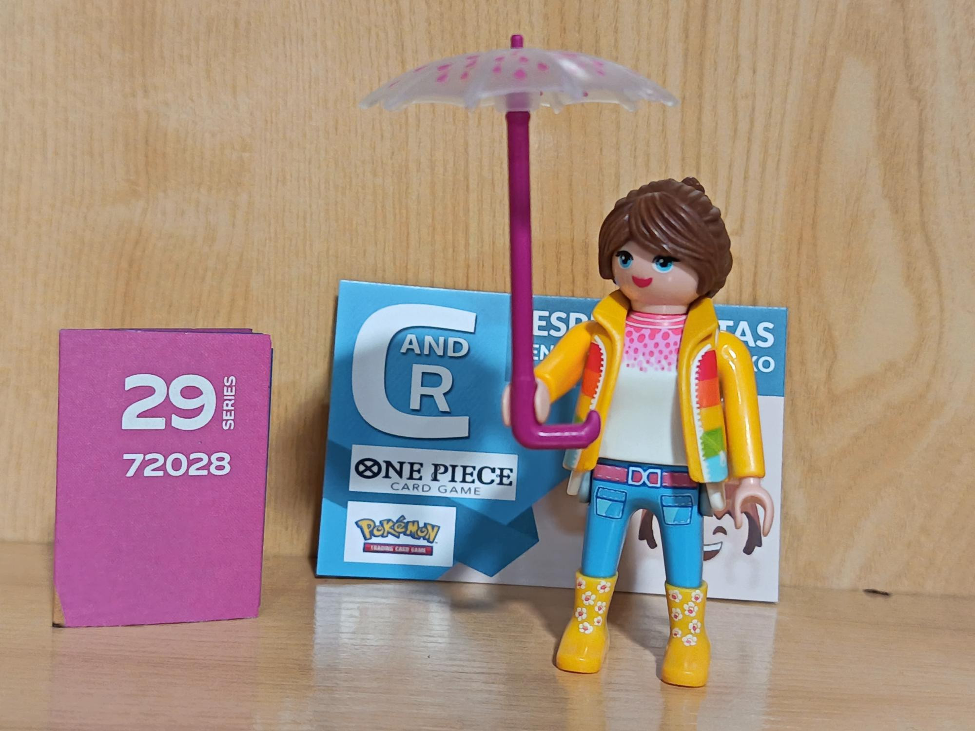 PLAYMOBIL SERIE 29 - MUJER CON PARAGUAS