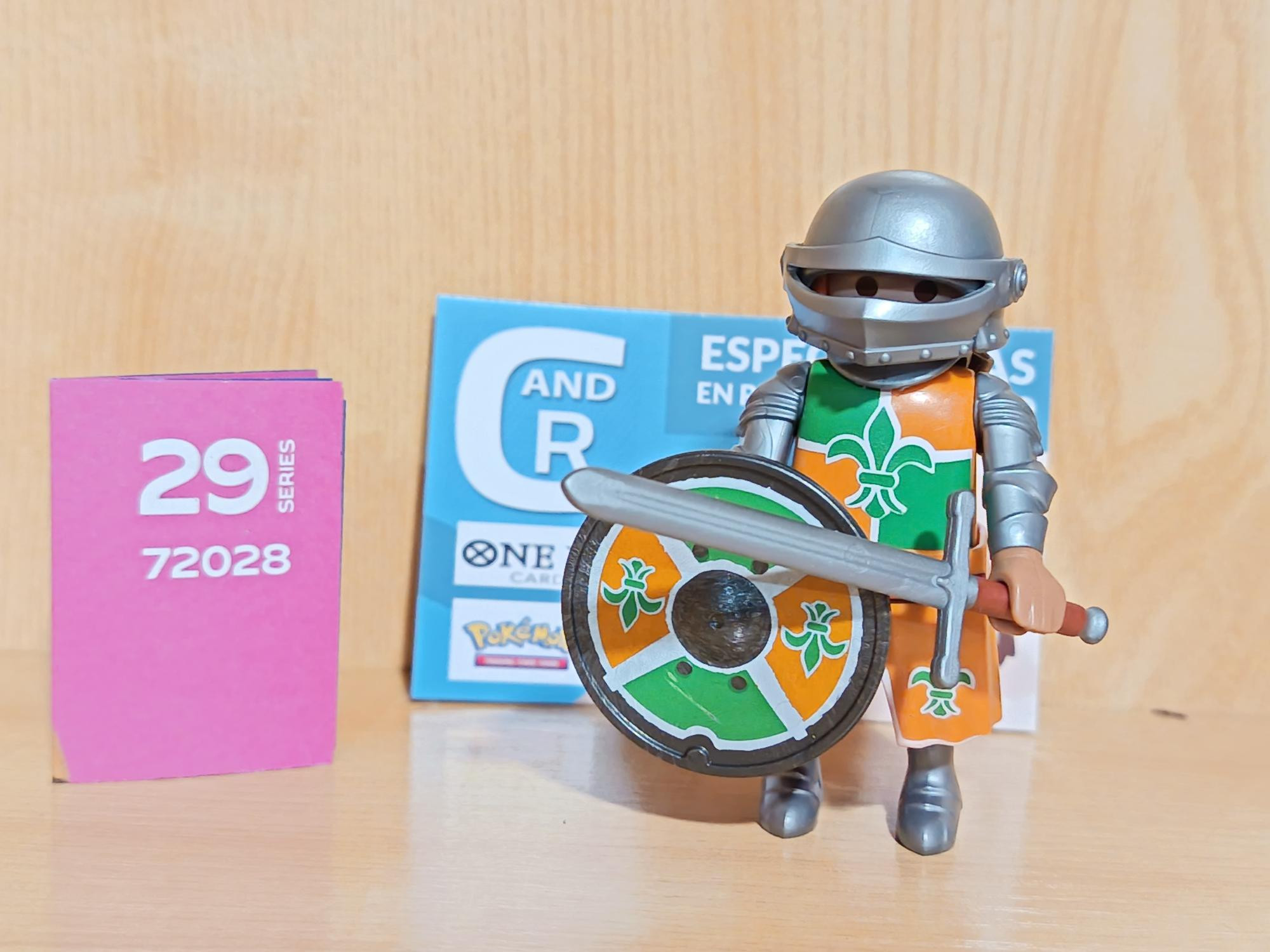 PLAYMOBIL SERIE 29 - GUERRERO MEDIEVAL FLOR DE LIS