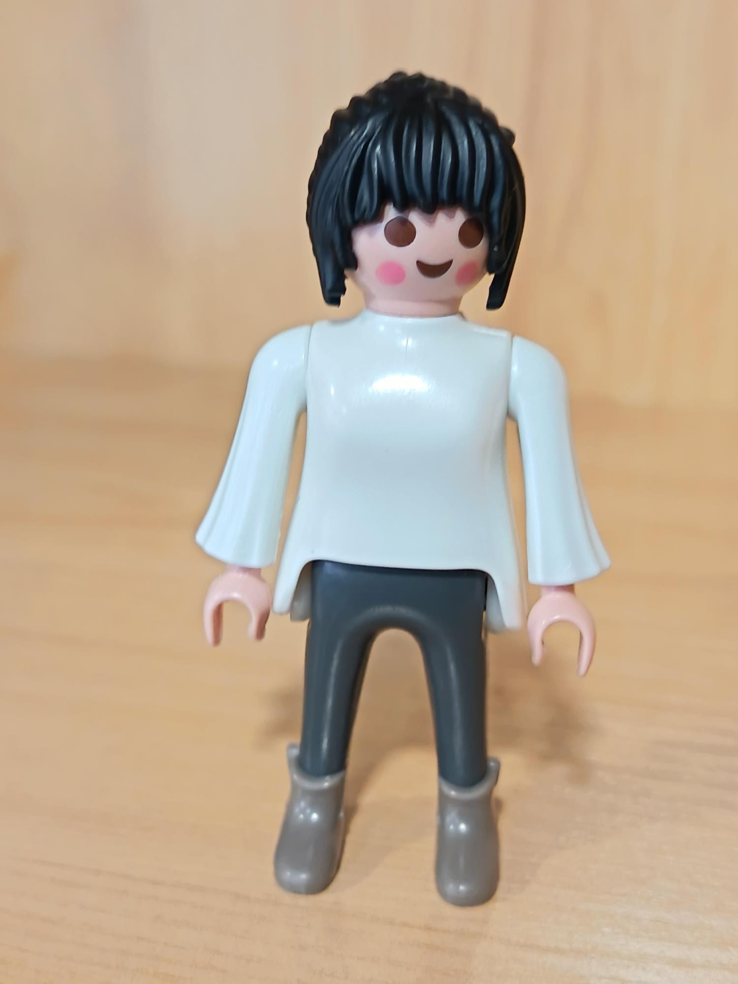 PLAYMOBIL MUJER CON CUERPO BLANCO - 21/5/15