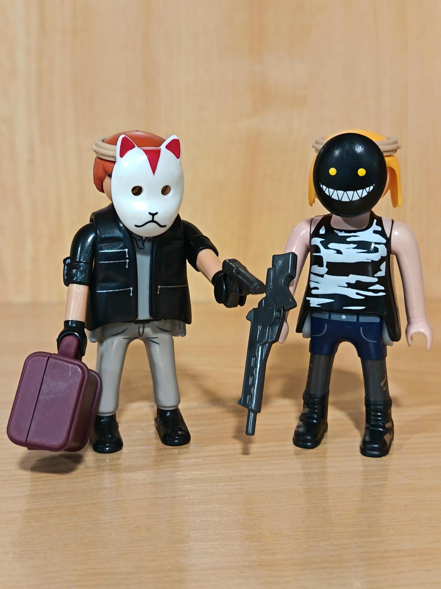 PLAYMOBIL LADRON Y LADRONA - 29/9/20
