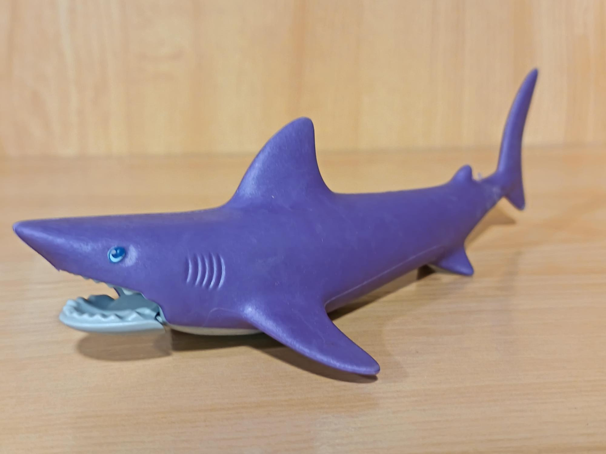 PLAYMOBIL TIBURON GIGANTE MORADO - 22/9/20