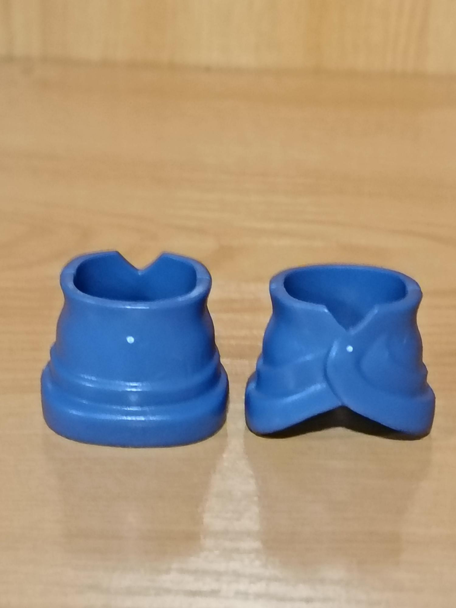 PLAYMOBIL 2X FALDA AZUL PARA CUSTOMS , BELEN - 16 /6 /23