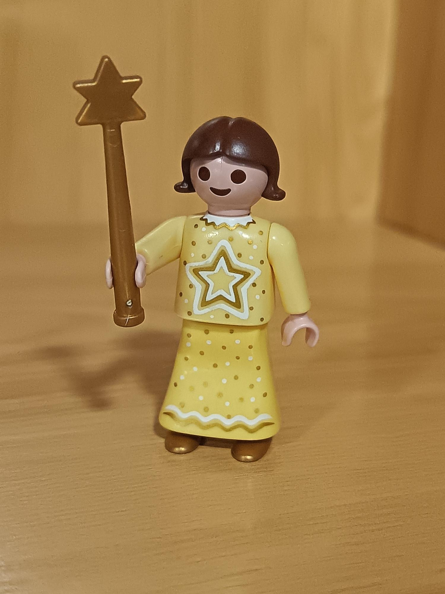 PLAYMOBIL FIGURA NIÑA HADA DE NAVIDAD CON VARITA - 13/6/26