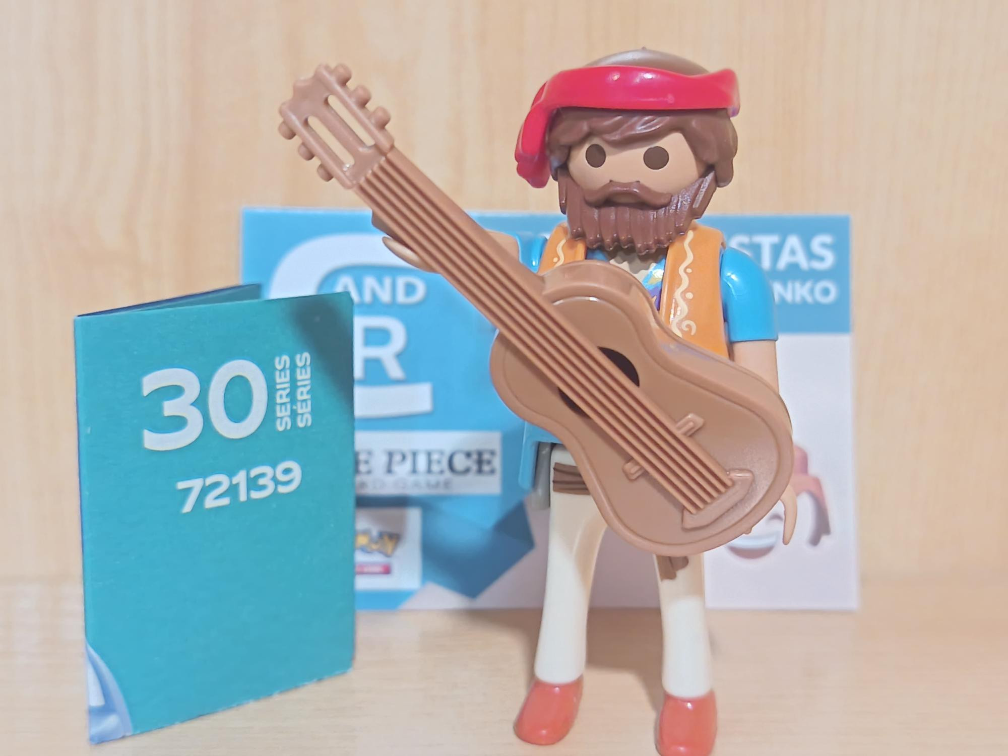 PLAYMOBIL CHICOS SERIE 30 - MUSICO CON GUITARRA