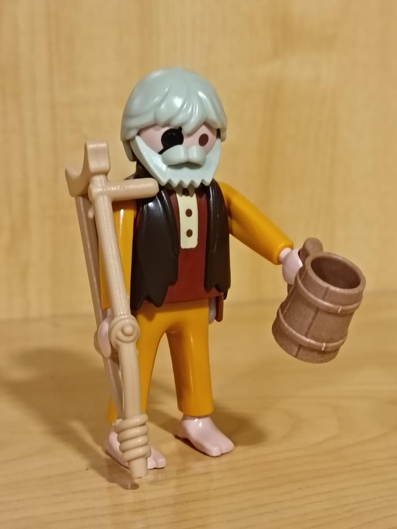 PLAYMOBIL BELEN ,MENDIGO CON MULETA Y JARRA DE CERVEZA - 22/7/26
